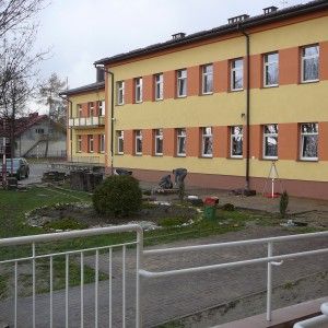 Szkoła Podstawowa - Radomyśl Wielki INWEST BAU realizacja