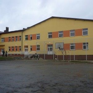 Szkoła Podstawowa - Radomyśl Wielki INWEST BAU